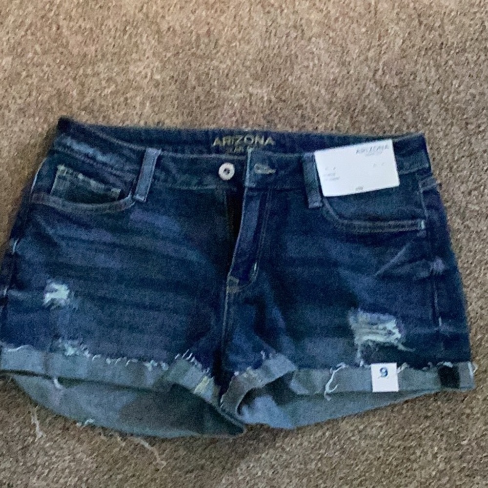 Size 9 Arizona denim shorts